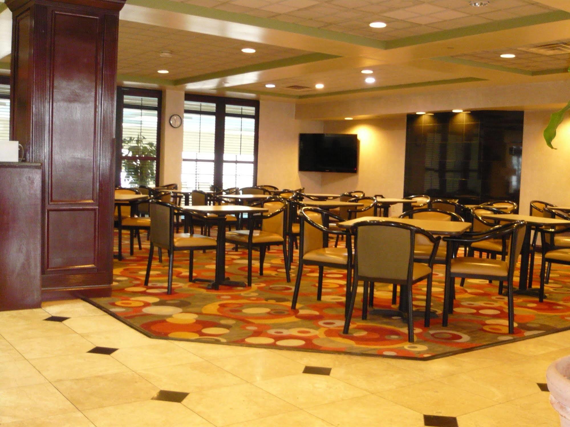 Wingate By Wyndham - Streetsboro Hotel Exterior foto